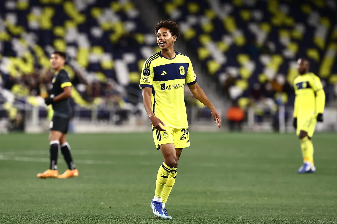 Huntsville City FC sign Maximus Ekk, Julian Gaines and Moises Véliz