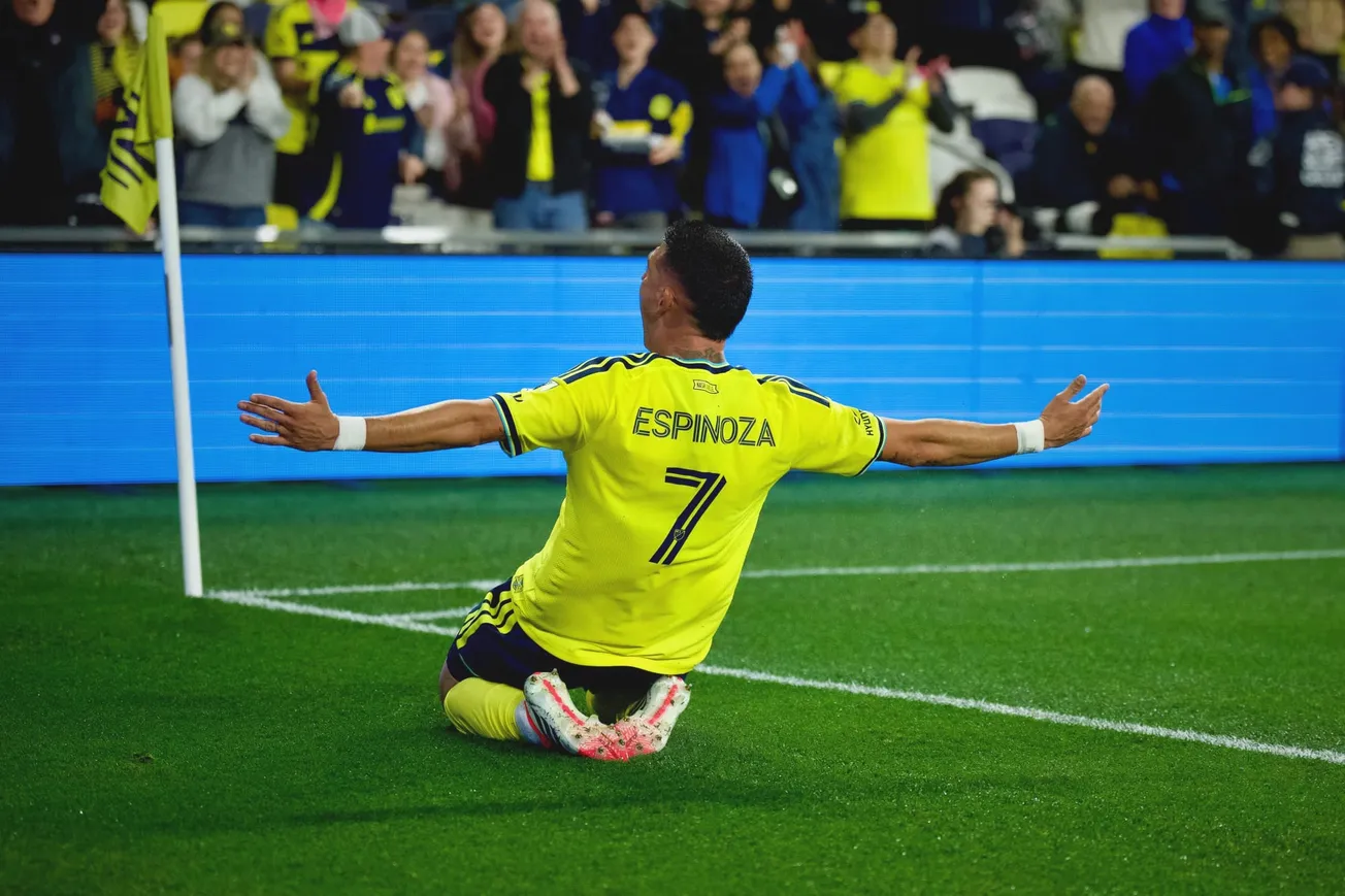 Player Ratings: An emphatic win against the Loons